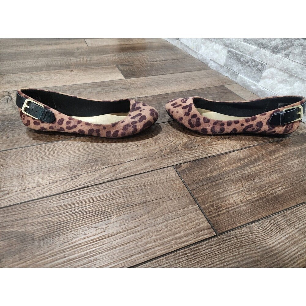 Christian Siriano Cheetah Leopard Print Suede Flats W Gold Buckle Detail SZ 8 - Picture 2 of 8